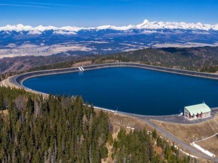 Systém SE Integrator s přečerpávací elektrárnou a bateriovým úložištěm na Slovensku