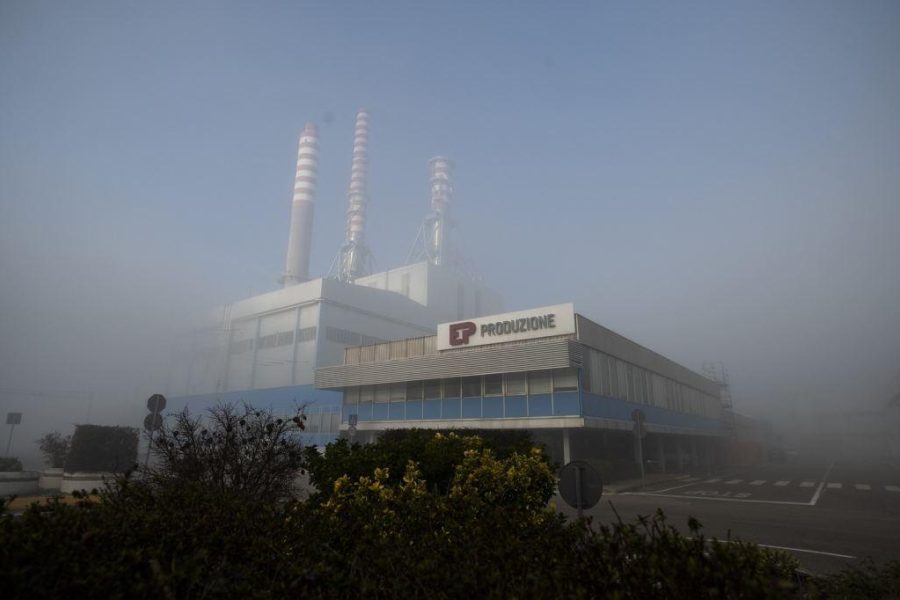 Vodíkově připravená paroplynová elektrárna (CCGT) Ostiglia ve výstavbě